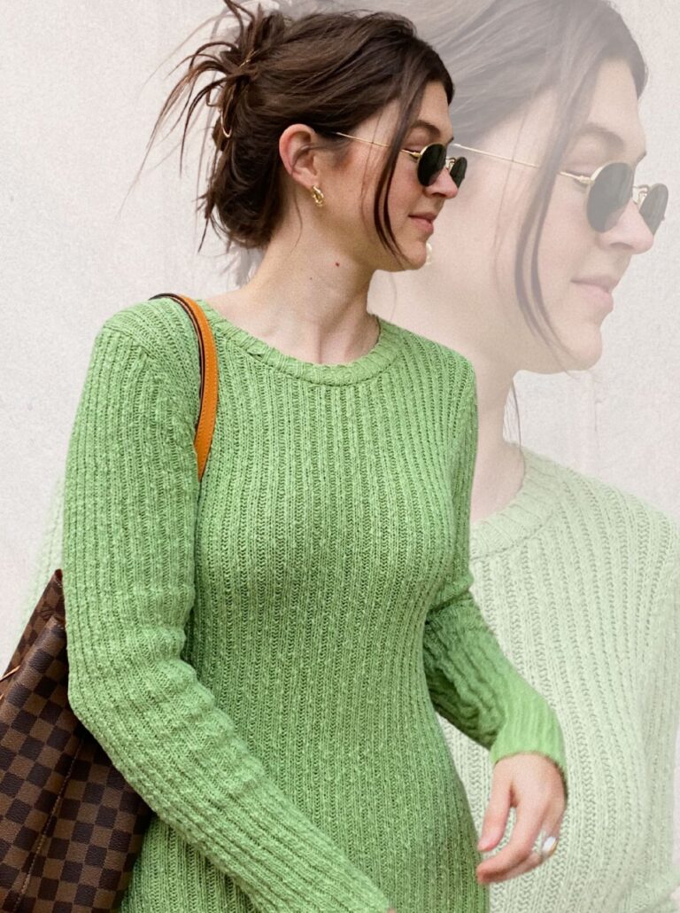 How To Find Your Personal Style (11 Best Tips)
